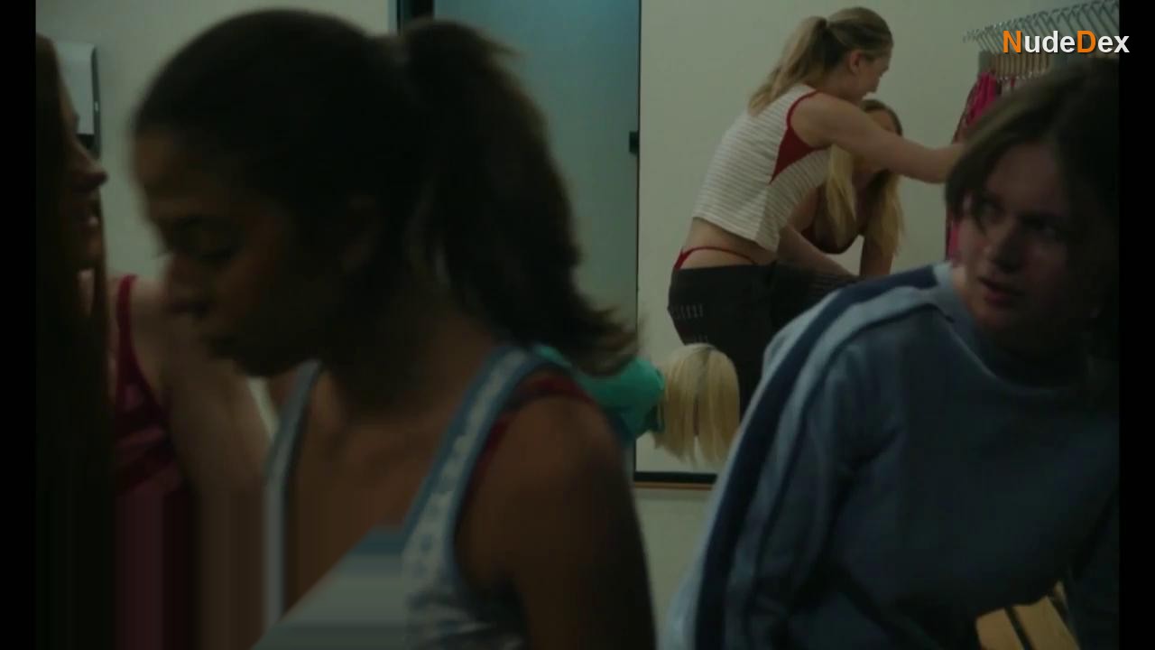 Elli Rhiannon Muller Osborne in Requiem For Selina, photo 44