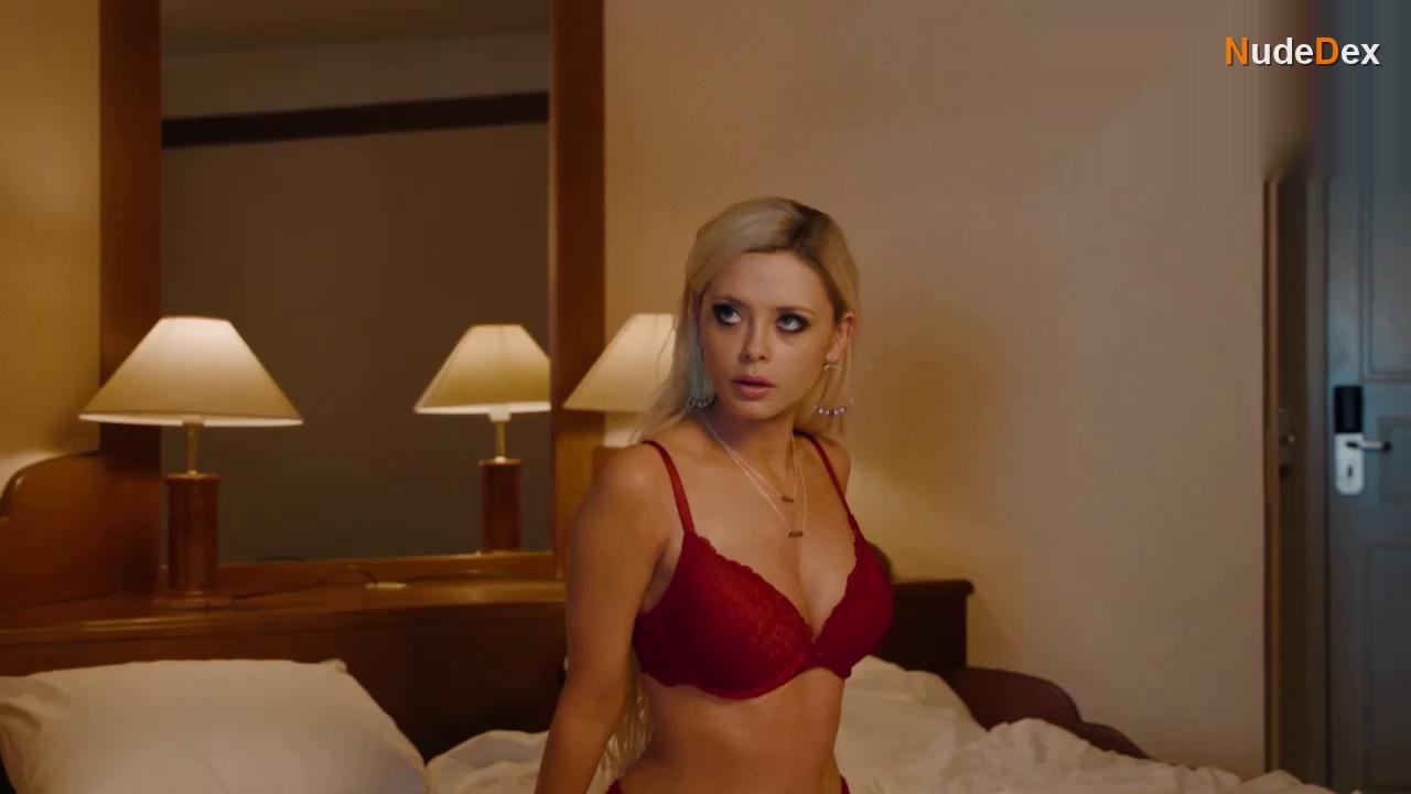 Elli Rhiannon Muller Osborne in Requiem For Selina, photo 49