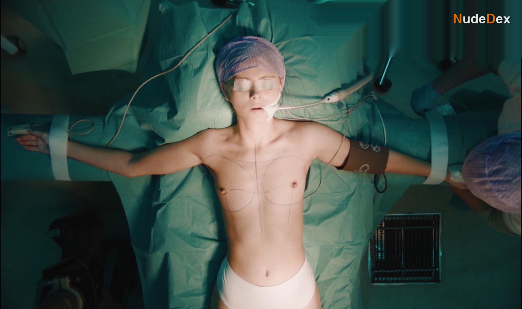 Elli Rhiannon Muller Osborne in Requiem For Selina, photo 54