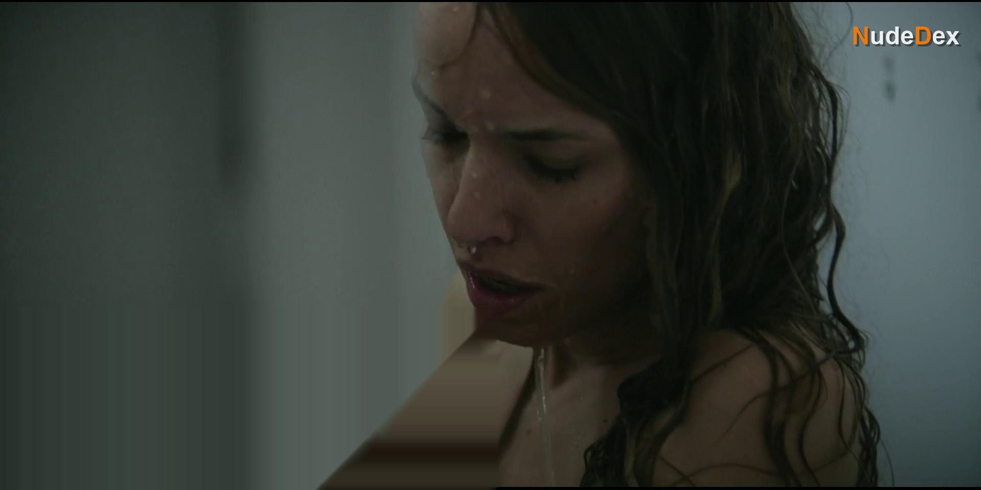 Elodie Fontan in Prise Au Piege, photo 19