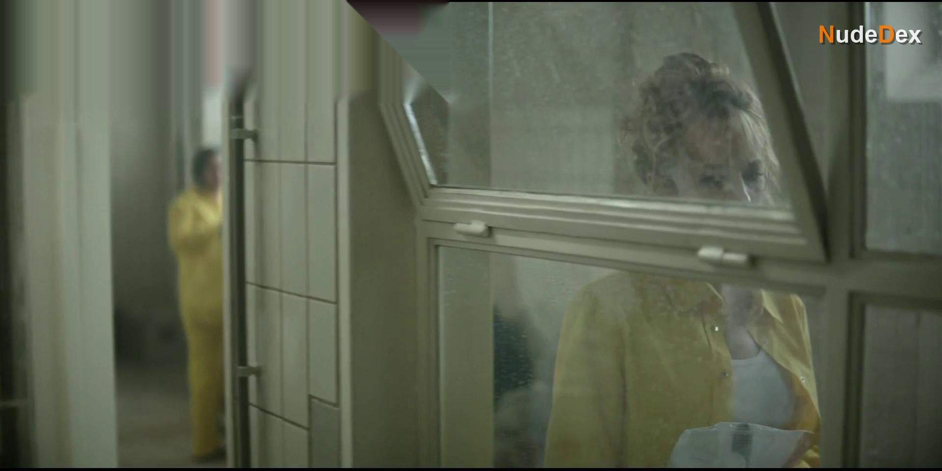 Elodie Fontan in Prise Au Piege, photo 24