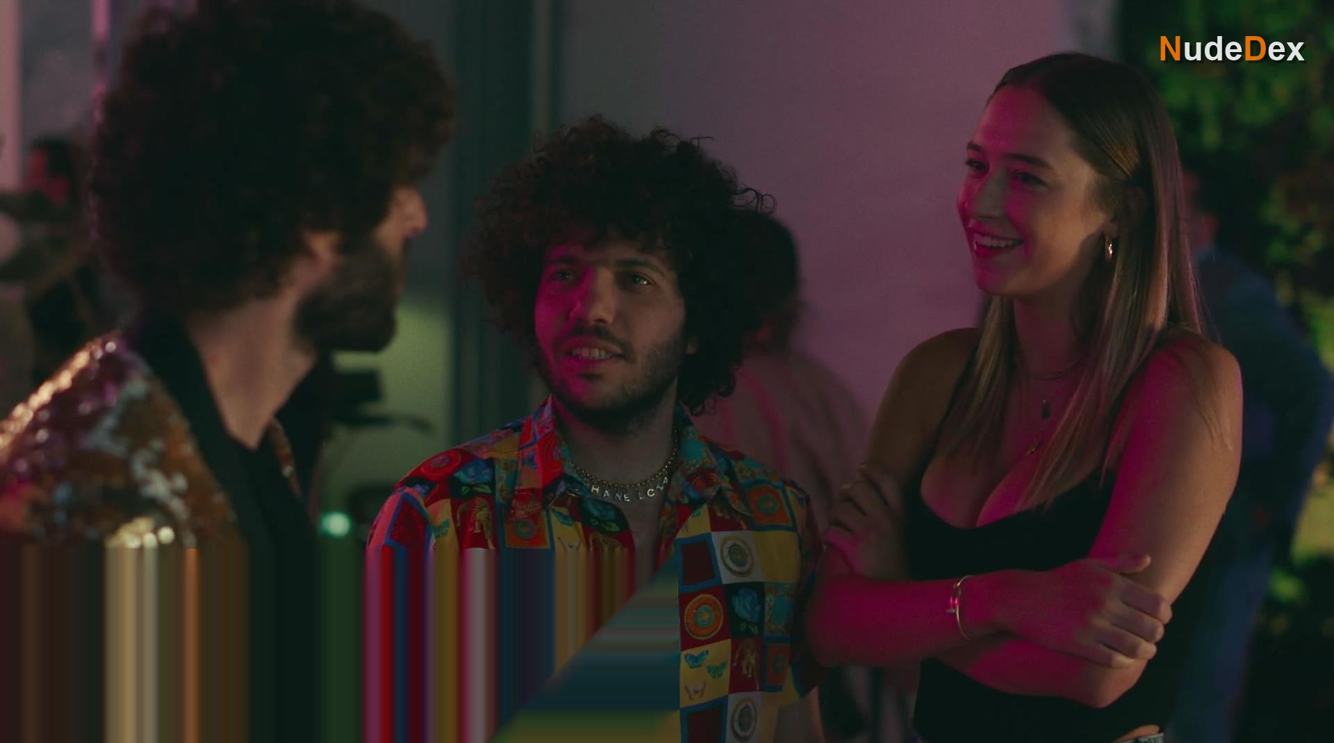Elsie Hewitt in Dave, photo 1