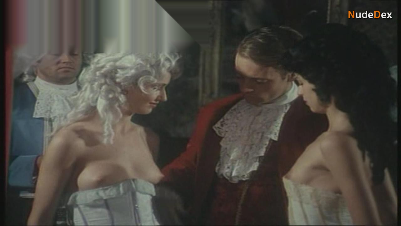 Elvira Storace in Marquis De Sade, photo 3