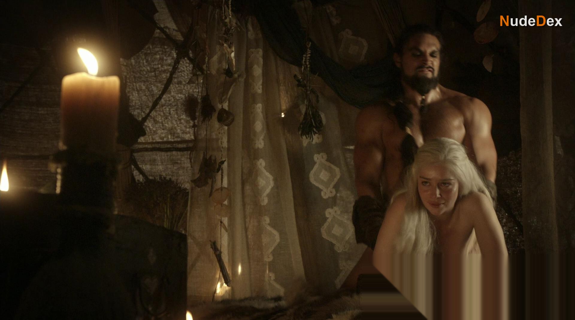 Emilia Clarke in Game Of Thrones, photo 23