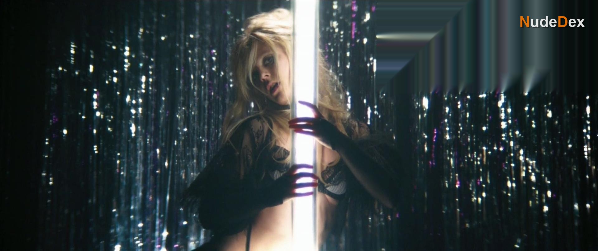 Emilia Fox in Silent Witness