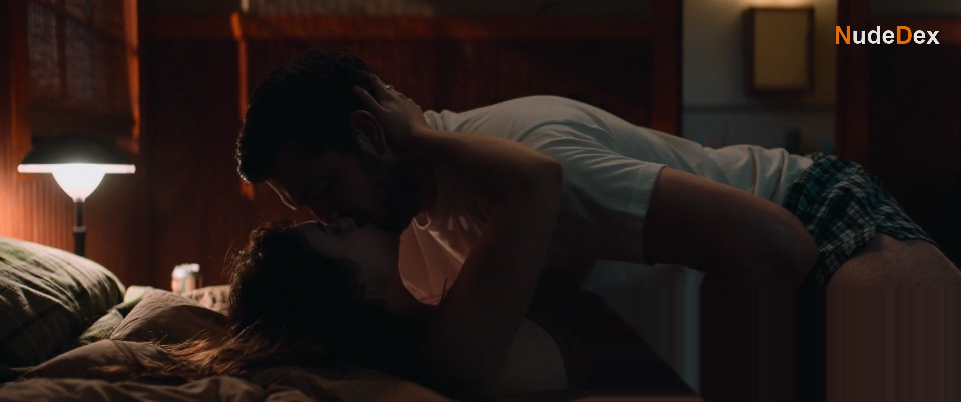 Emilia Jones in Cat Person, photo 3