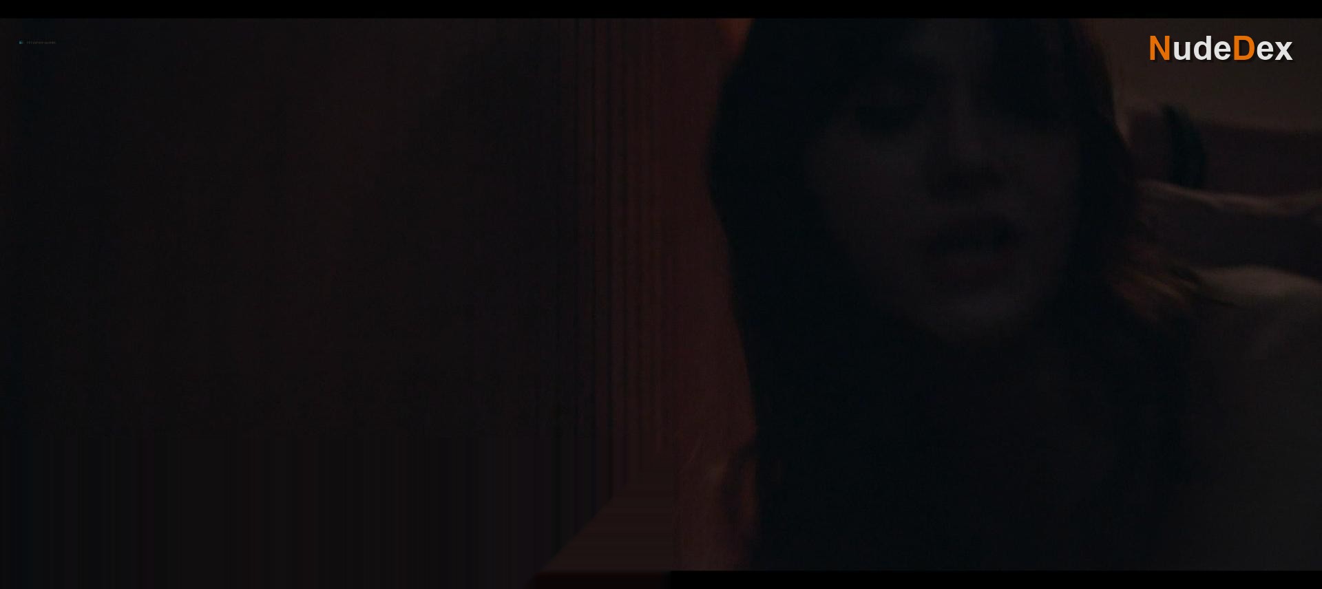 Emilia Jones in Cat Person, photo 10