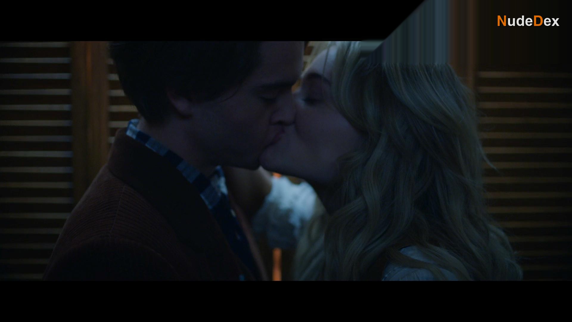 Emily Alyn Lind in The Babysitter Killer Queen, photo 4
