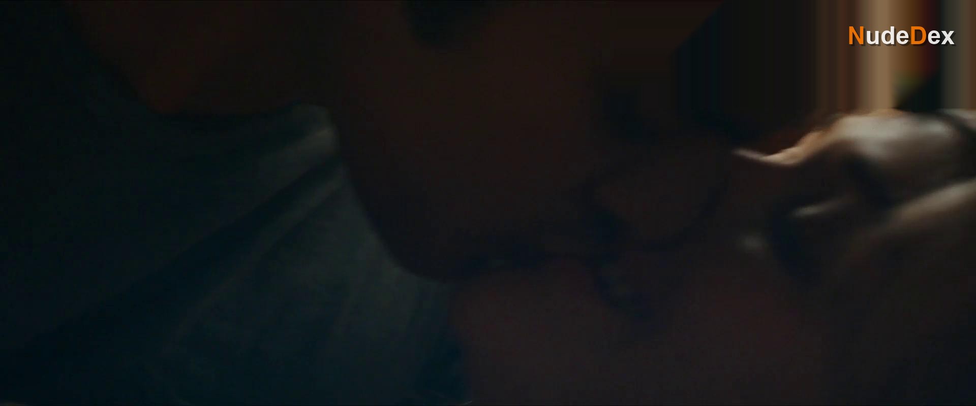 Emily Alyn Lind in We Were Liars, photo 30