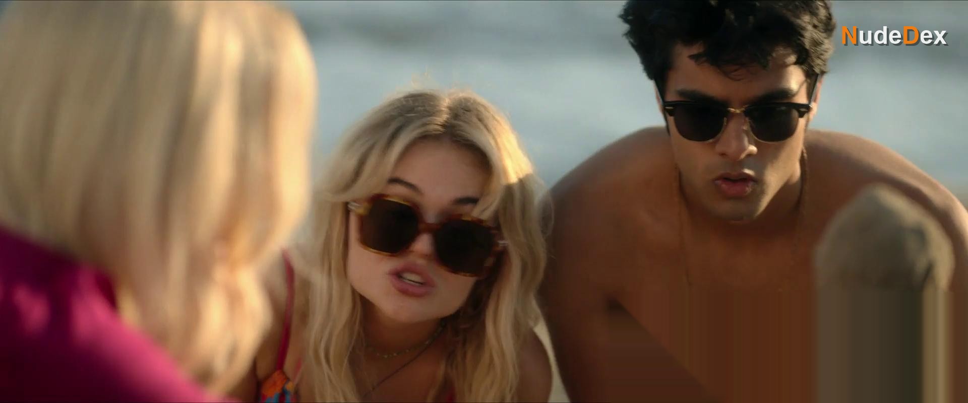 Emily Alyn Lind in We Were Liars, photo 41