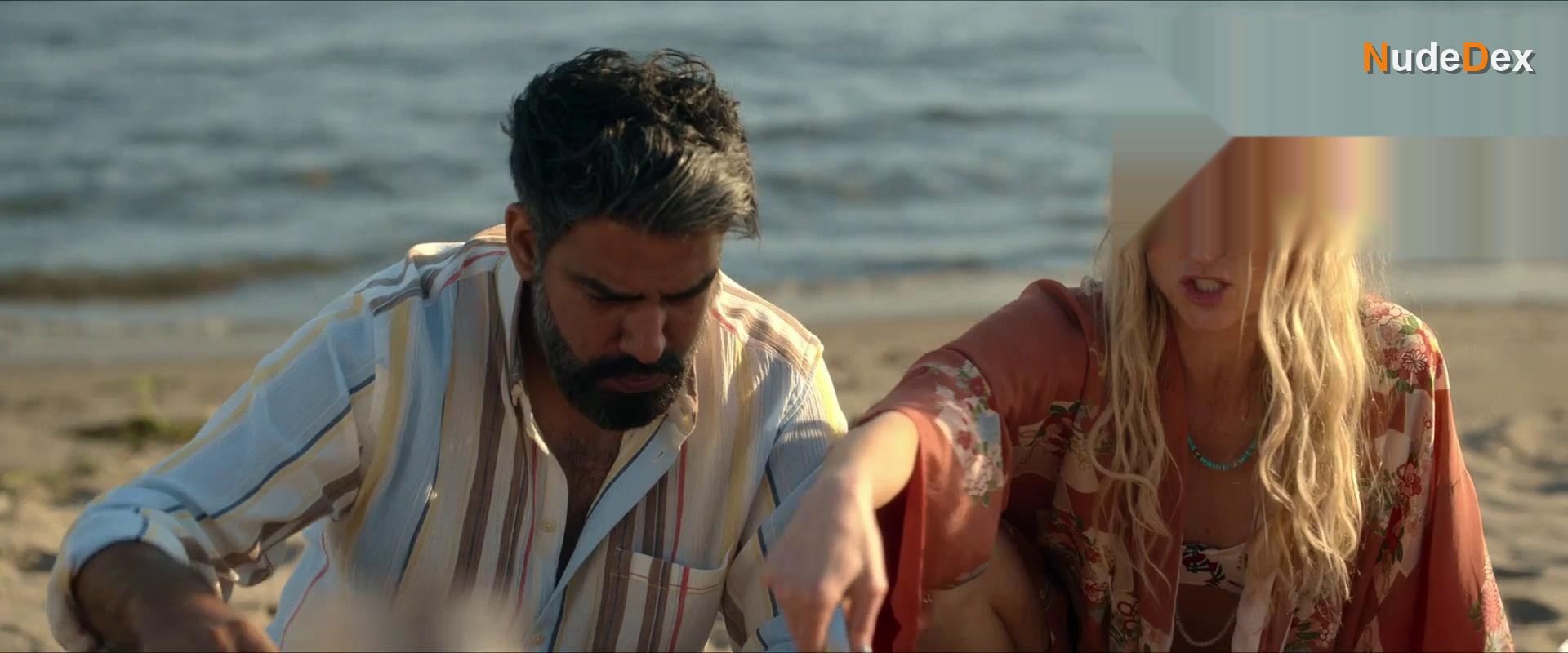 Emily Alyn Lind in We Were Liars, photo 55