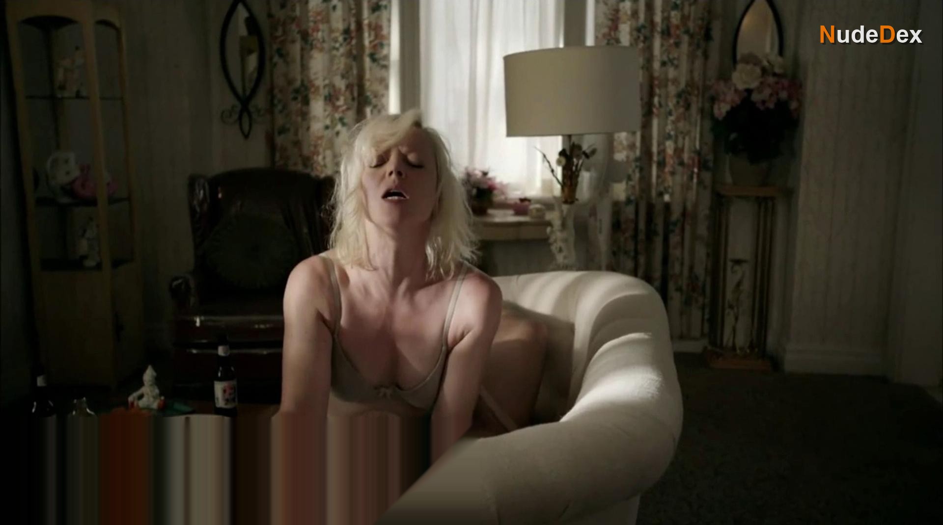 Shameless in Shameless, photo 5