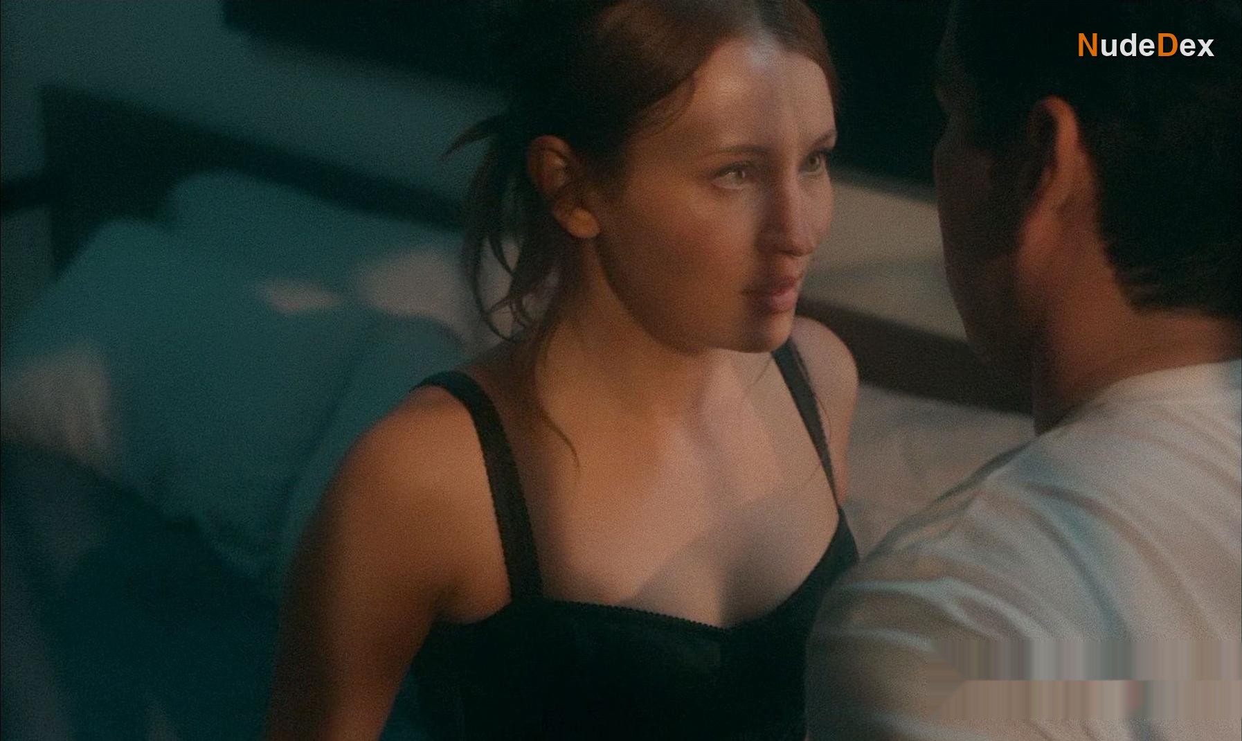 Emily Browning in American Horror Stories, photo 15