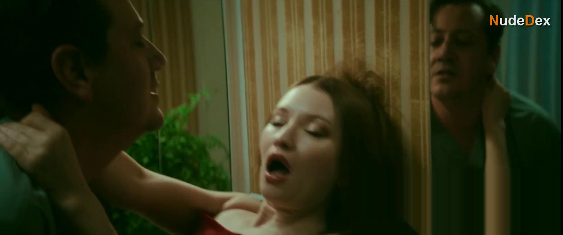 Emily Browning in One More Shot, photo 1