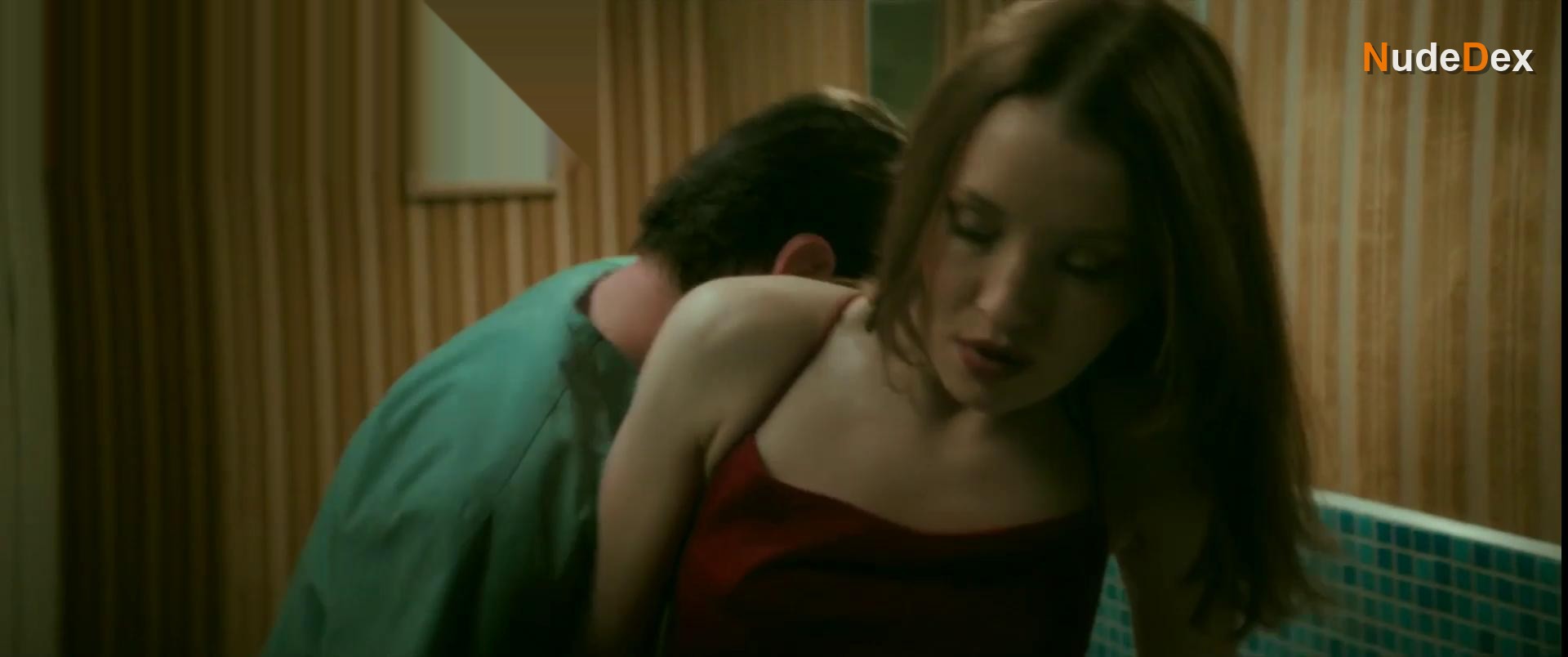 Emily Browning in One More Shot, photo 4