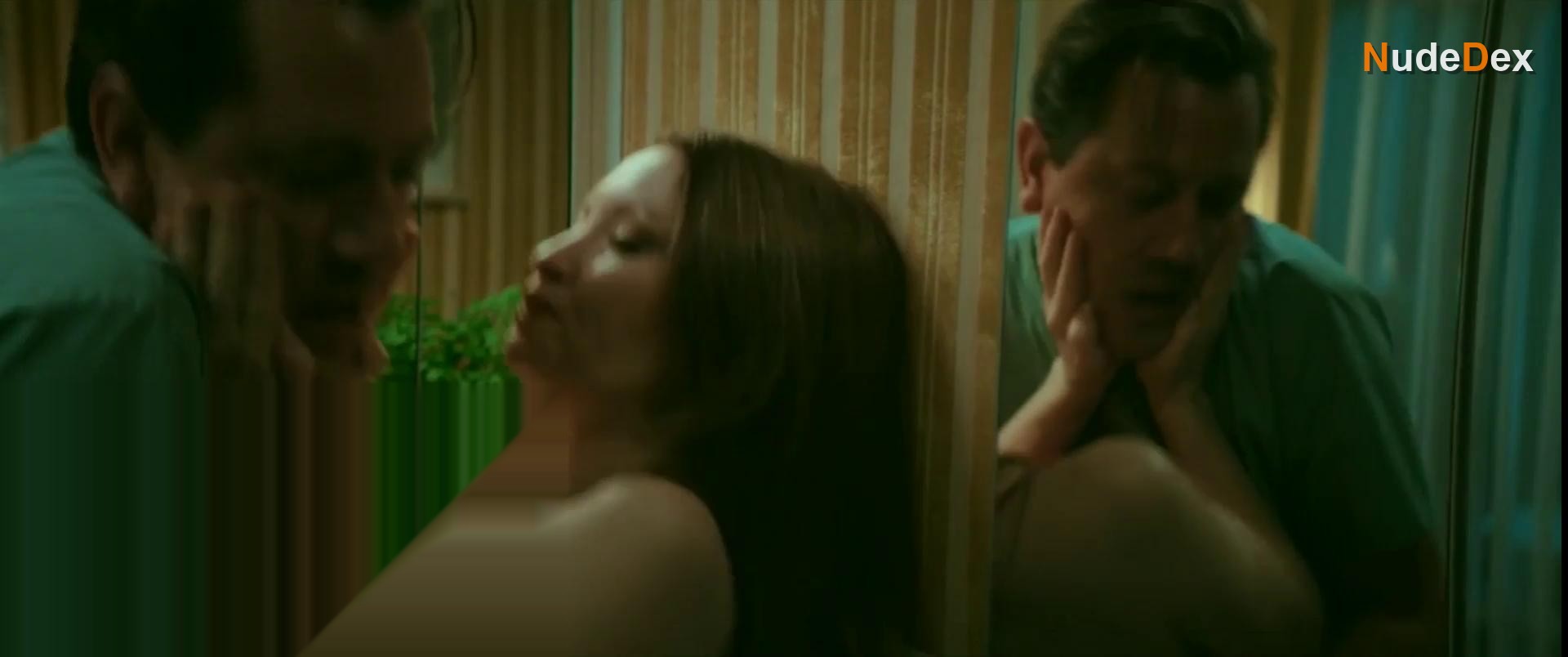 Emily Browning in One More Shot, photo 10
