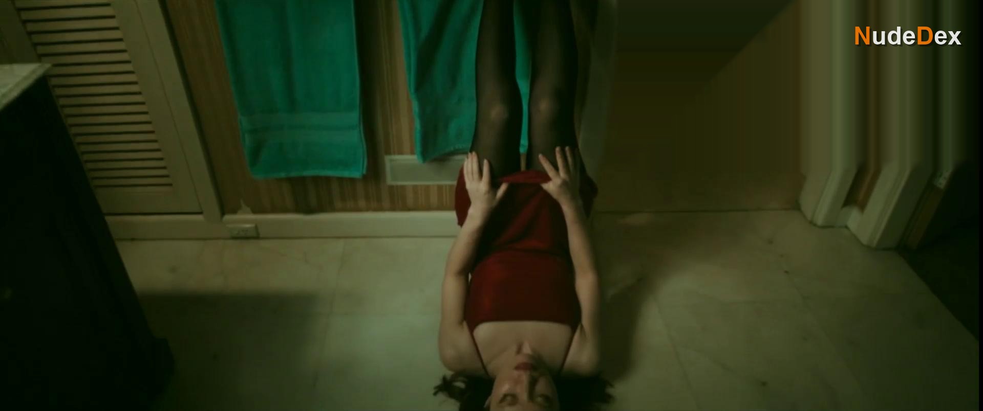 Emily Browning in One More Shot, photo 15