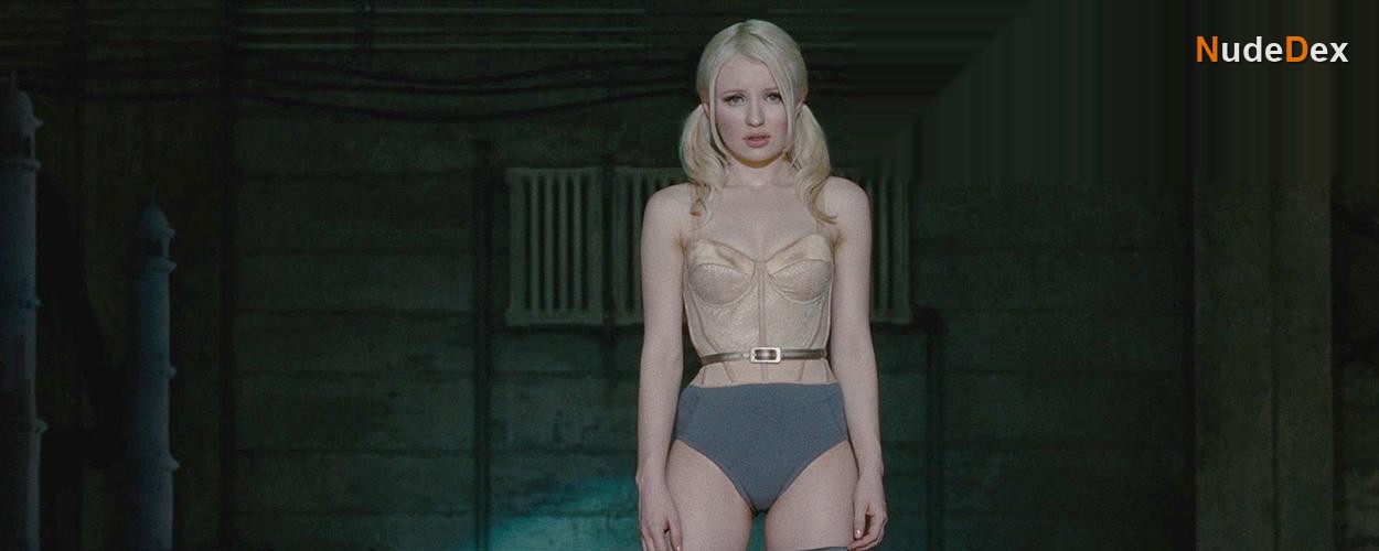 Emily Browning in Sucker Punch, photo 6