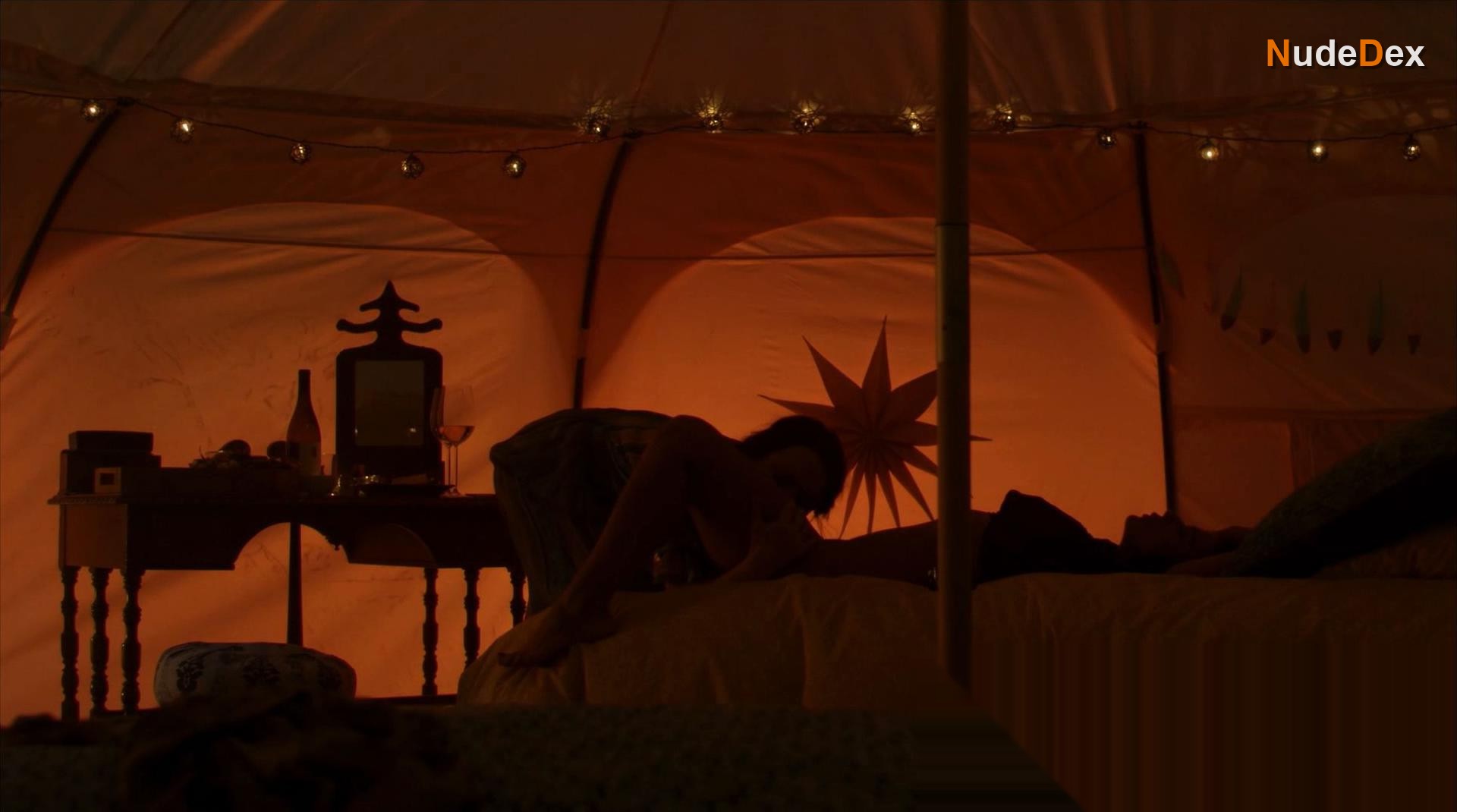 Emily Browning in The Affair, photo 12