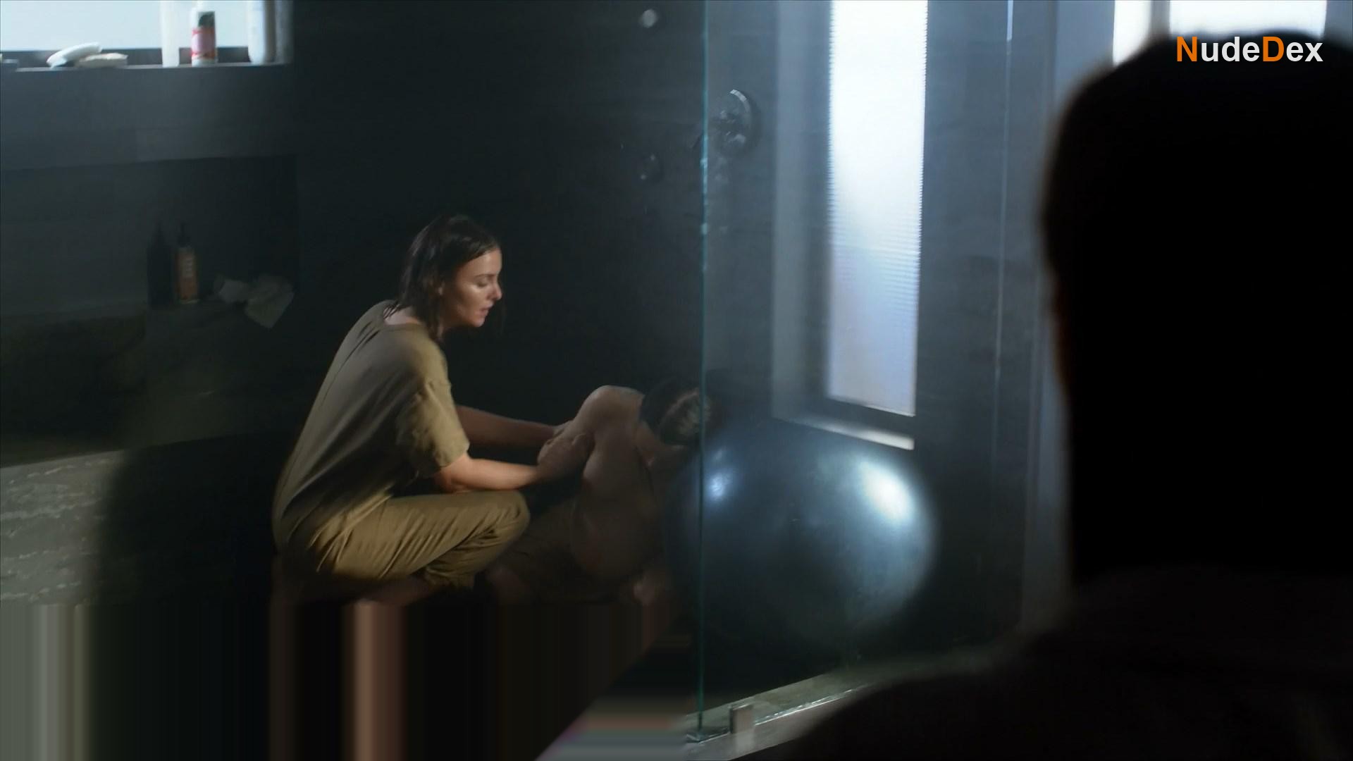 Emily Browning in The Affair, photo 14