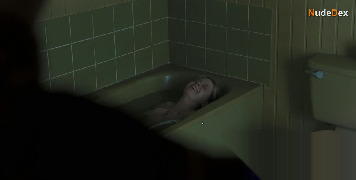 Emily Flain in The Morrigan, photo 2