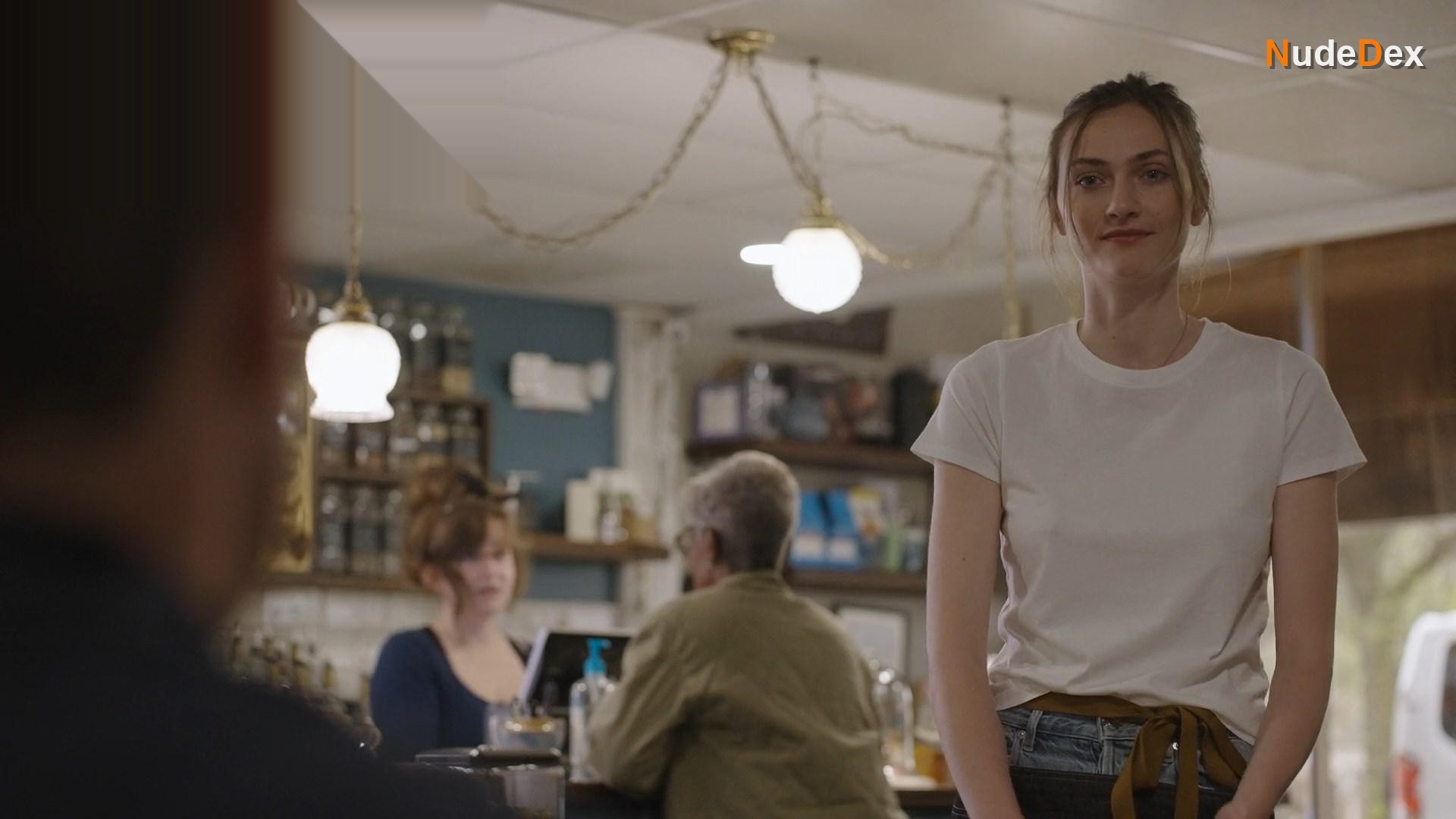 Emily Hall in Wrong Numbers, photo 14