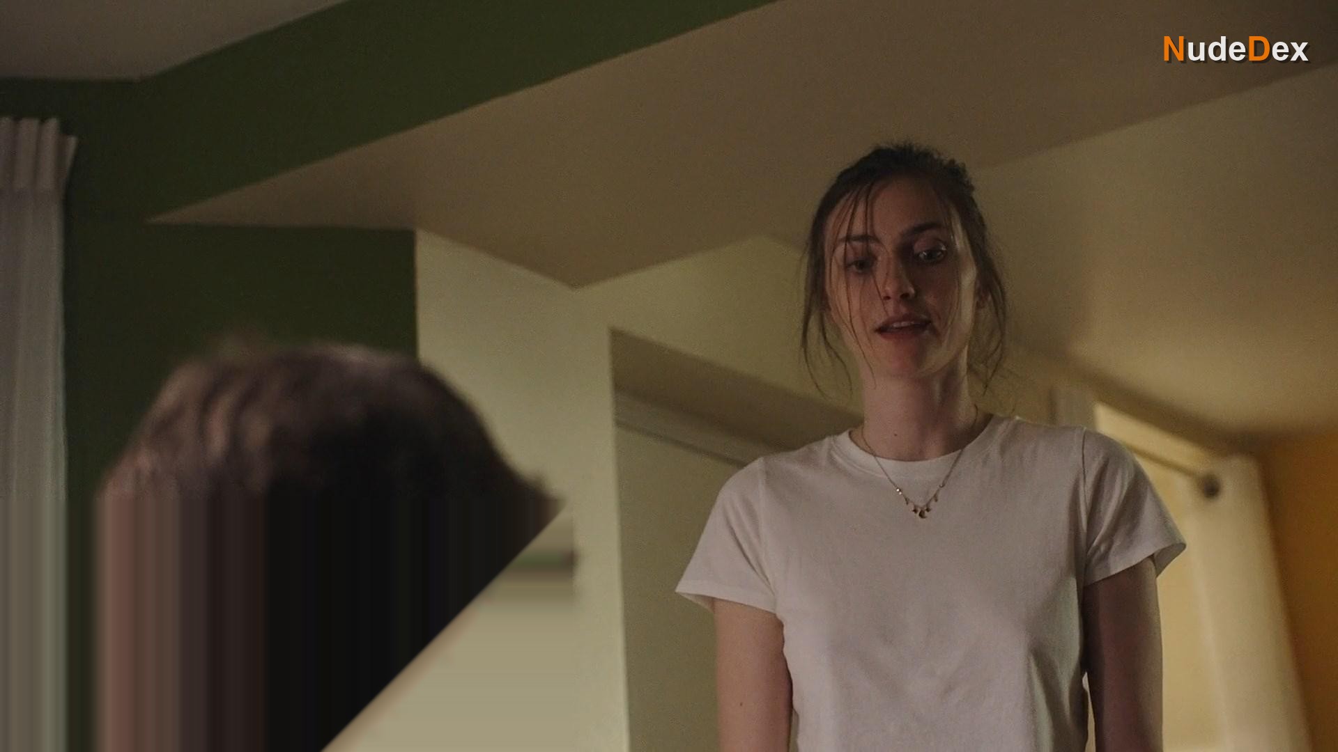 Emily Hall in Wrong Numbers, photo 24