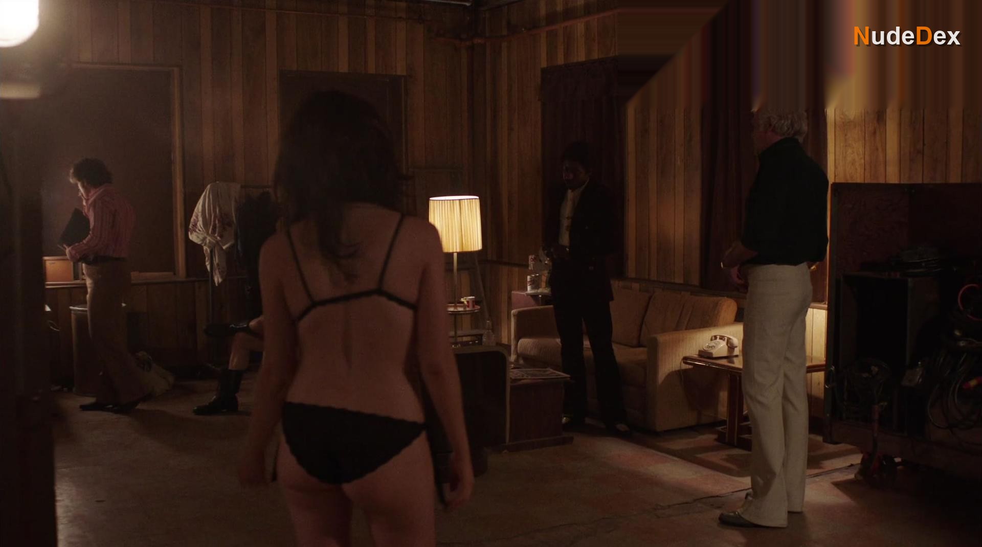 Emily Meade in The Deuce, photo 5