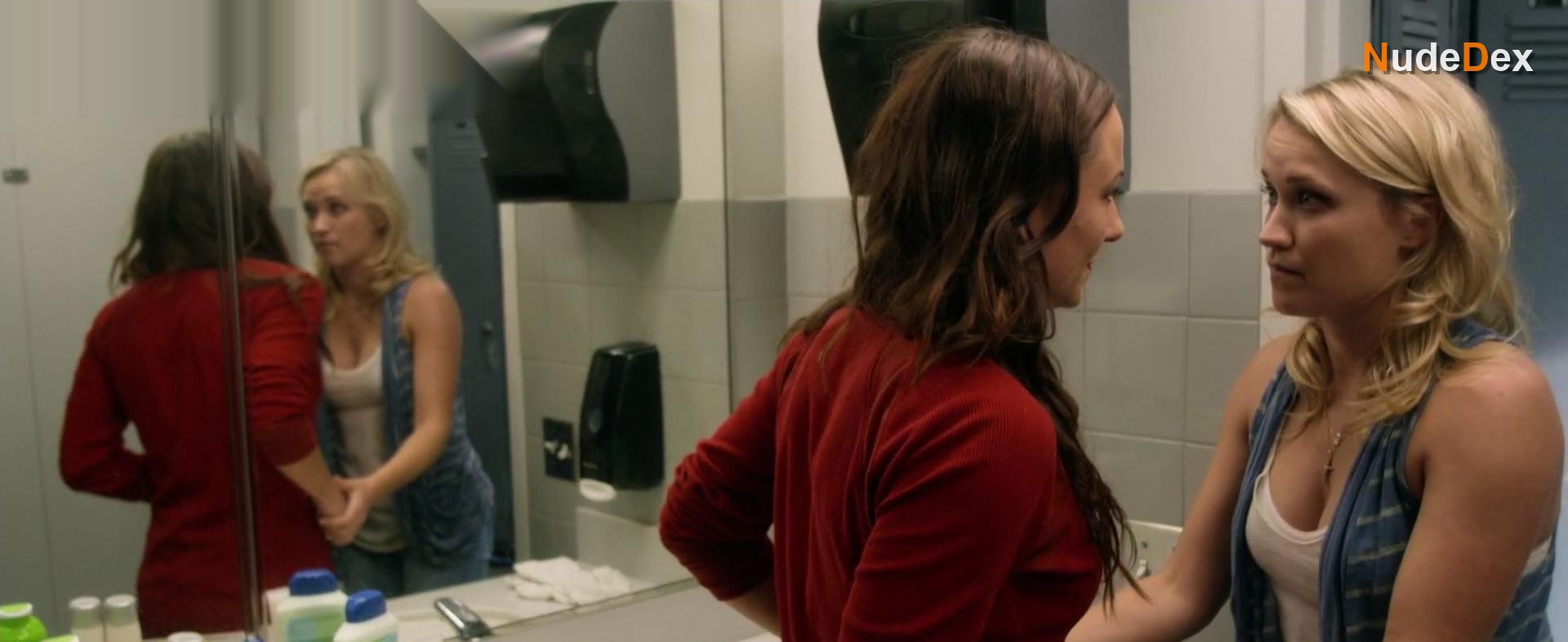 Emily Osment in Georgie And Mandy's First Marriage