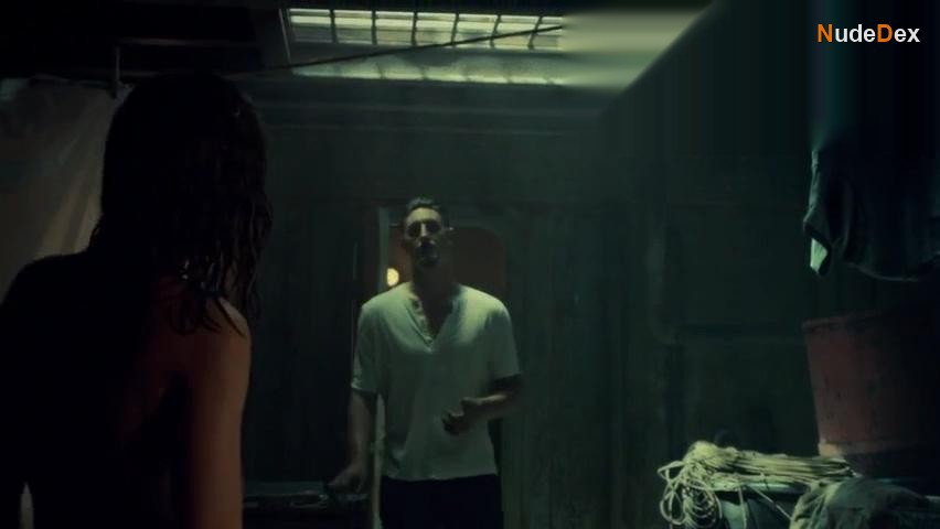 Emily Rose in Haven, photo 1