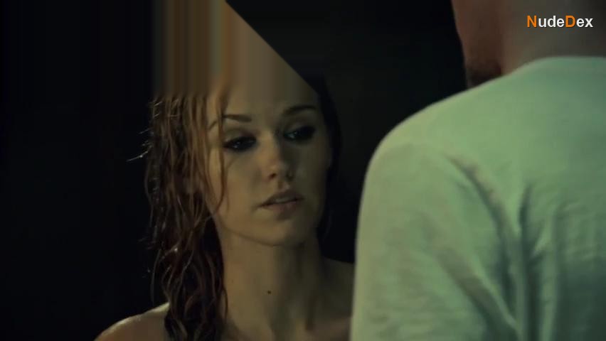 Emily Rose in Haven, photo 6