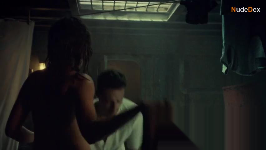 Emily Rose in Haven, photo 10