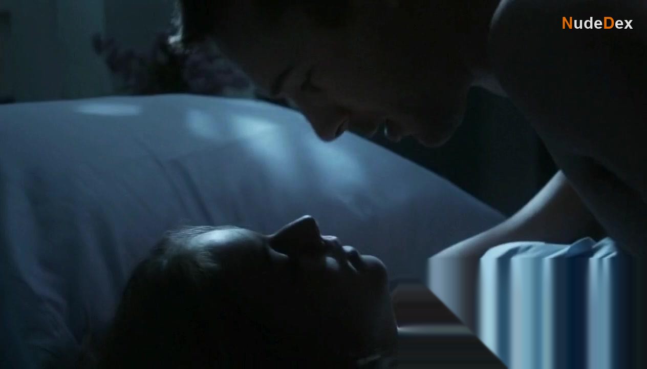 Emily Vancamp in Revenge, photo 13