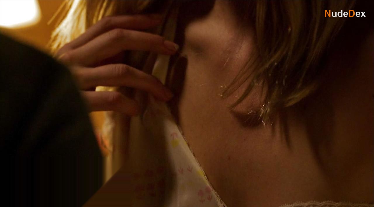Emma Greenwell in The Path, photo 5