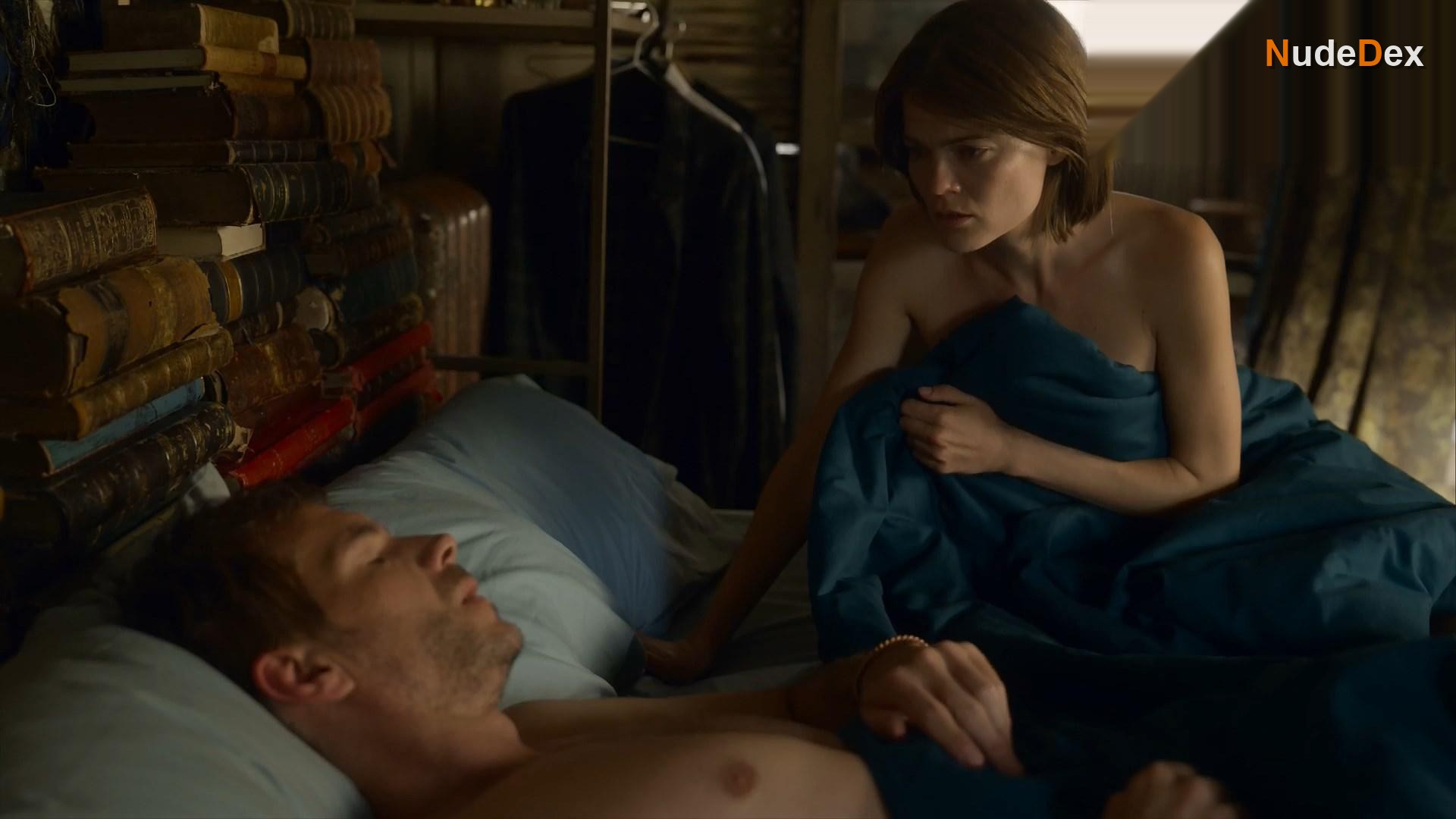Emma Greenwell in The Rook, photo 14