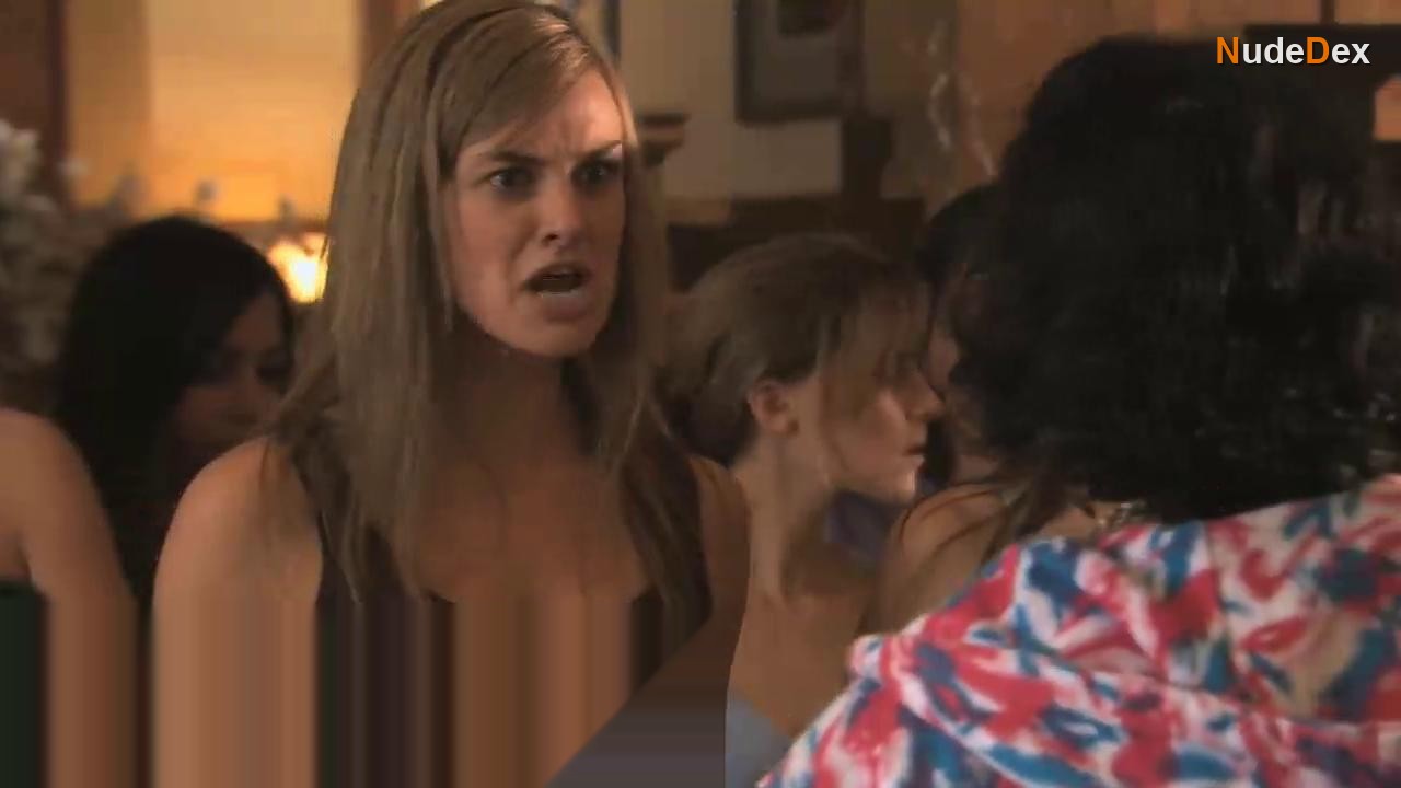 Emma Lahana in Ratko: The Dictator's Son, photo 1