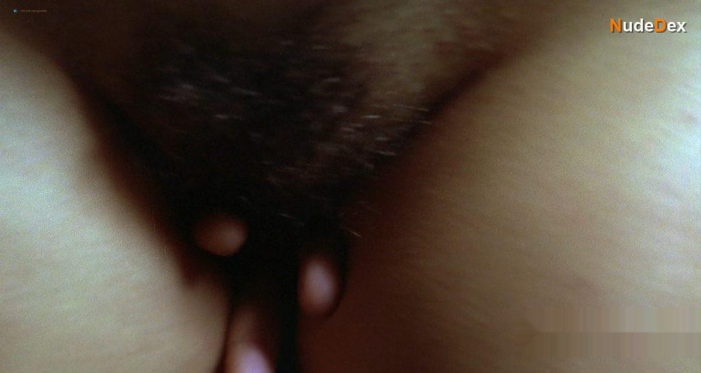 Emma Suarez in The Red Squirrel, photo 12