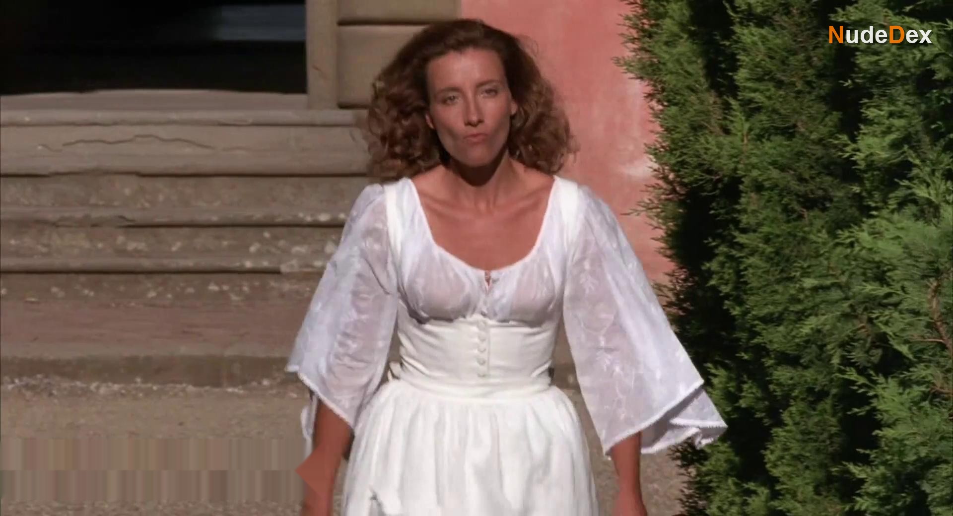 Emma Thompson in Much Ado About Nothing, photo 12