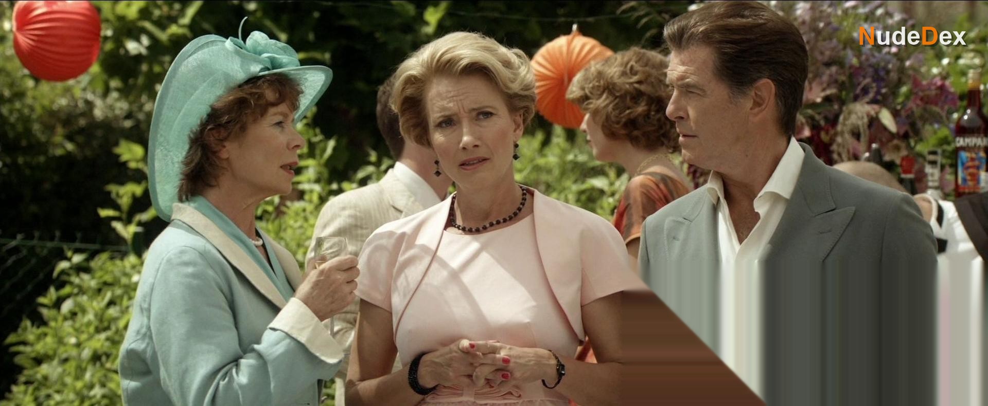 Emma Thompson in The Love Punch, photo 1
