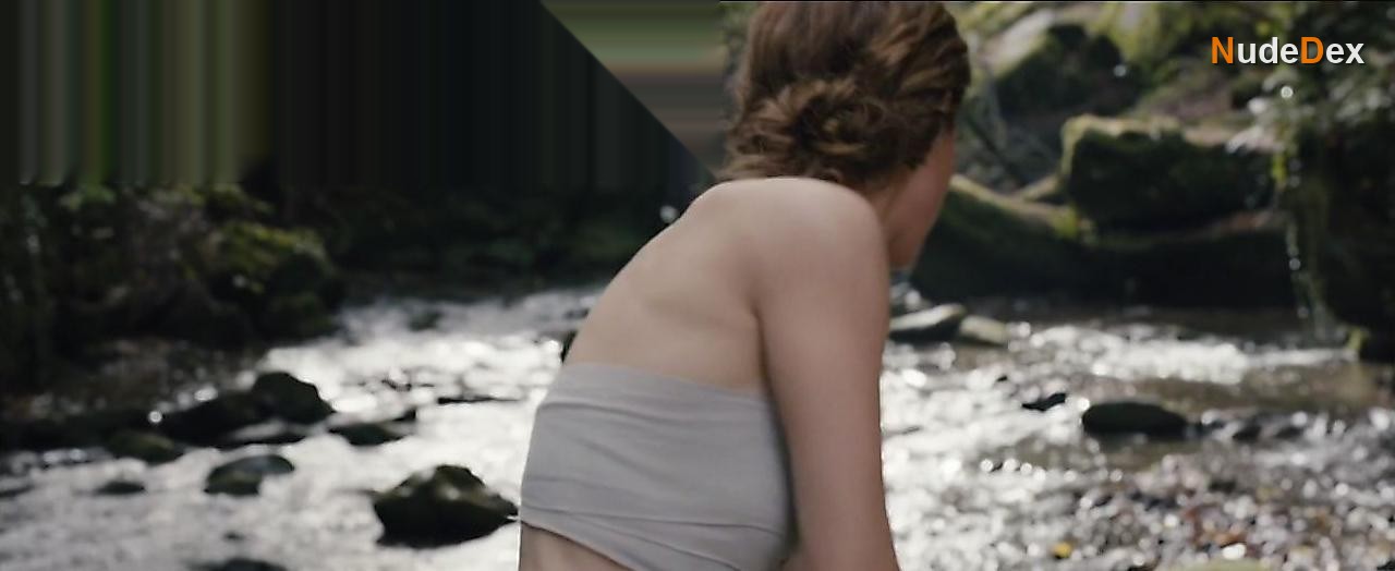 Emma Watson in Colonia, photo 2