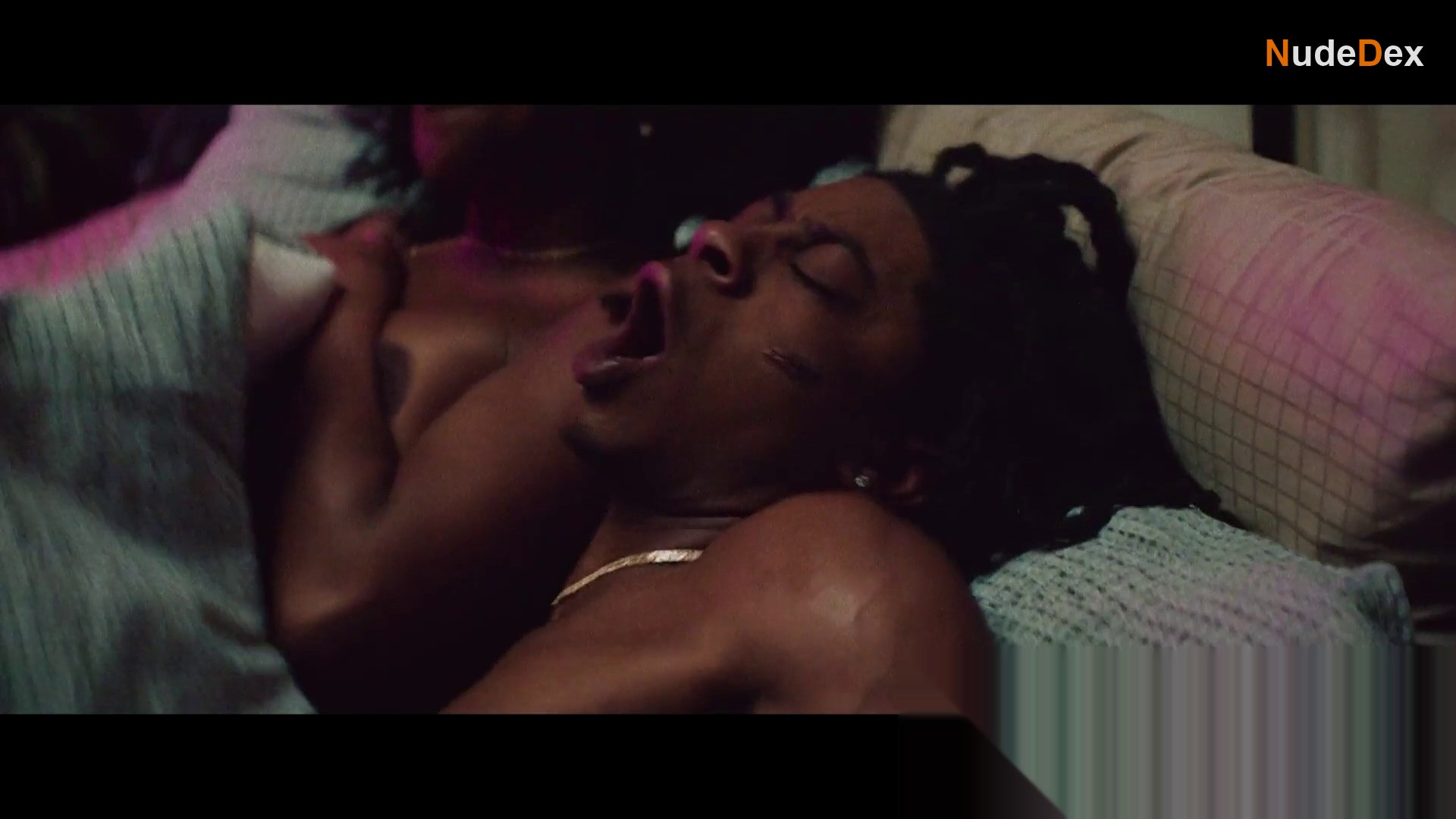 Emyri Crutchfield in One Spoon Of Chocolate, photo 3