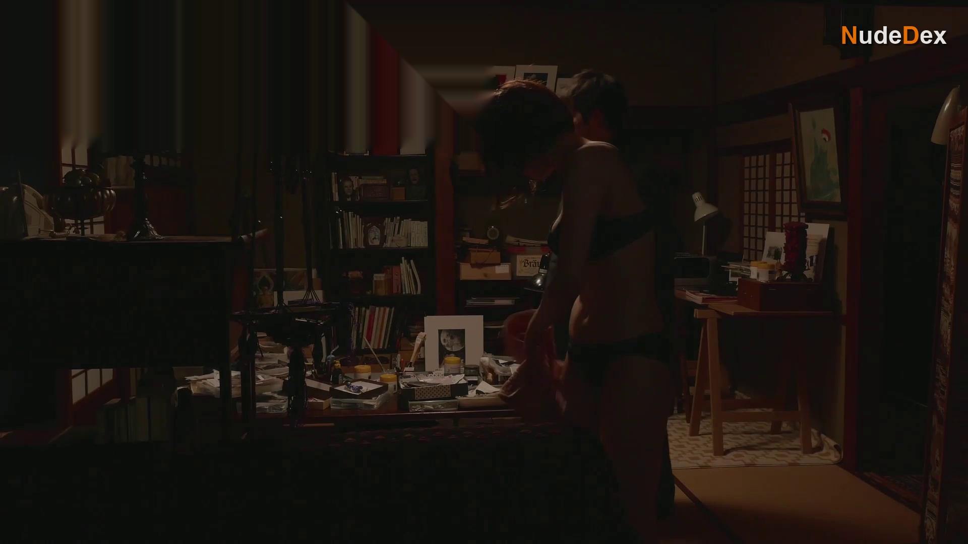 En Nakagami in Love Dart, photo 24