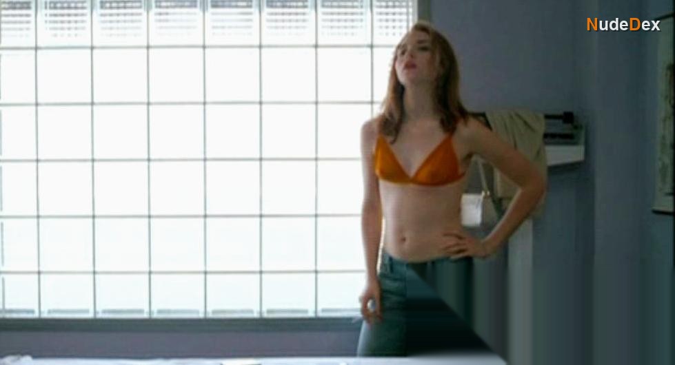 Erica Leerhsen in Little Athens, photo 3