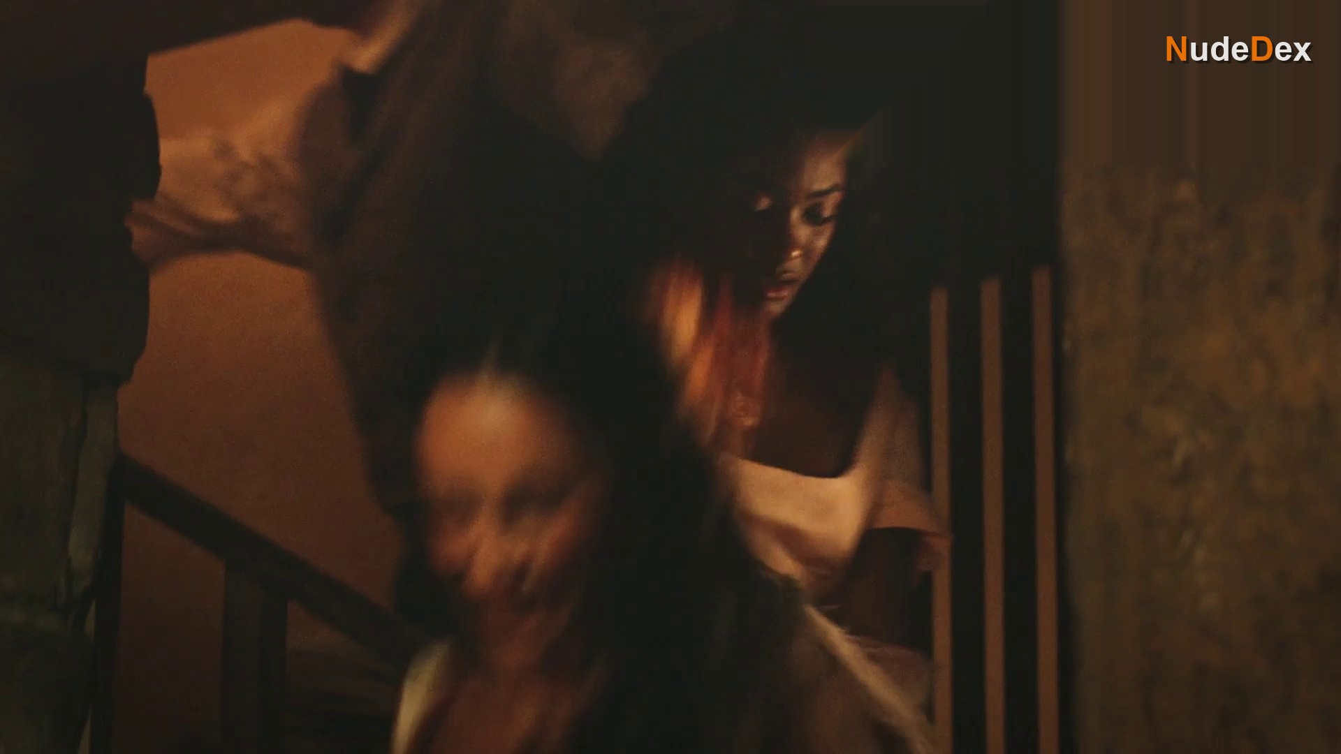 Erika Januza in Madam Beja, photo 1