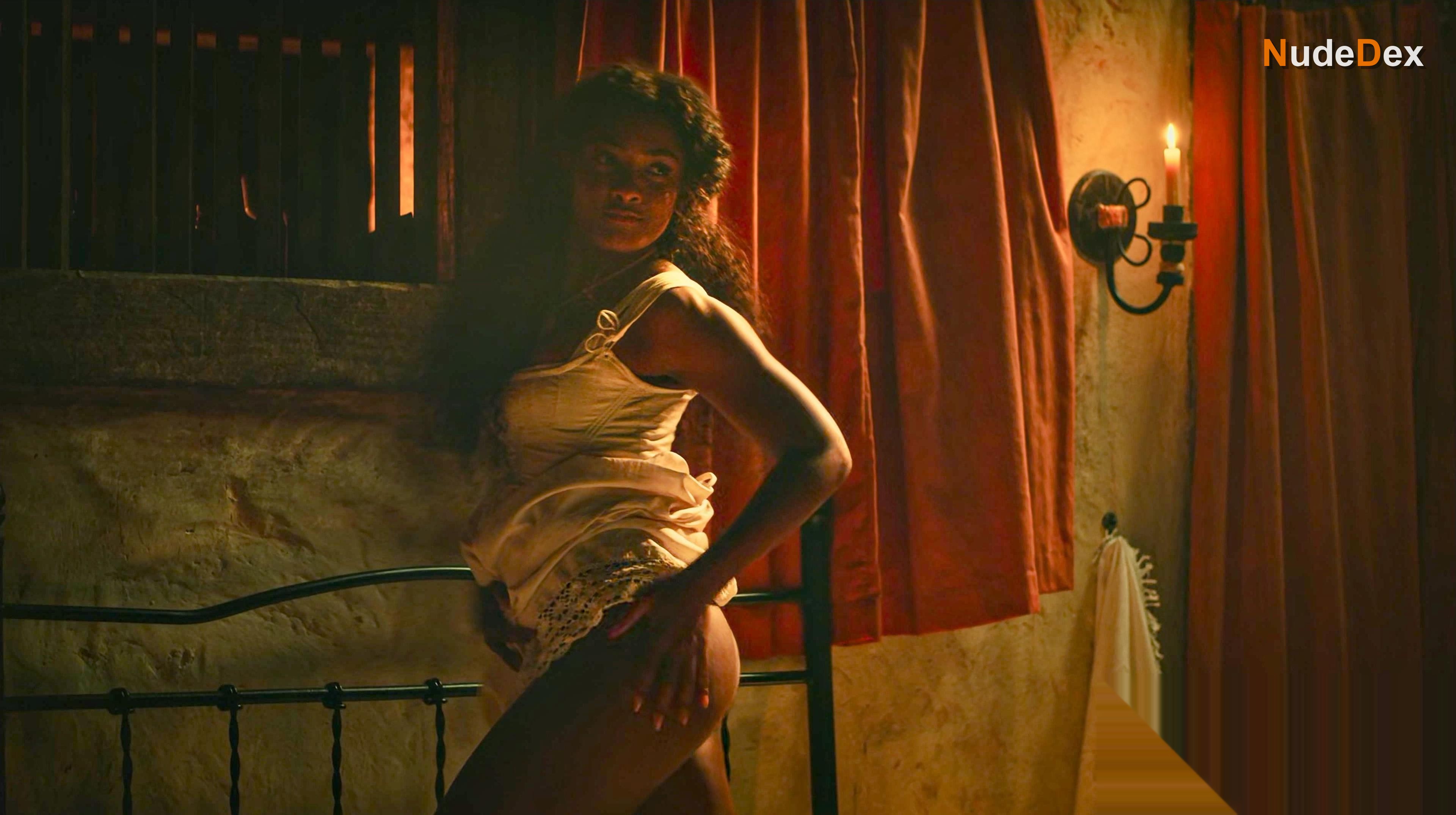 Erika Januza in Madam Beja, photo 16