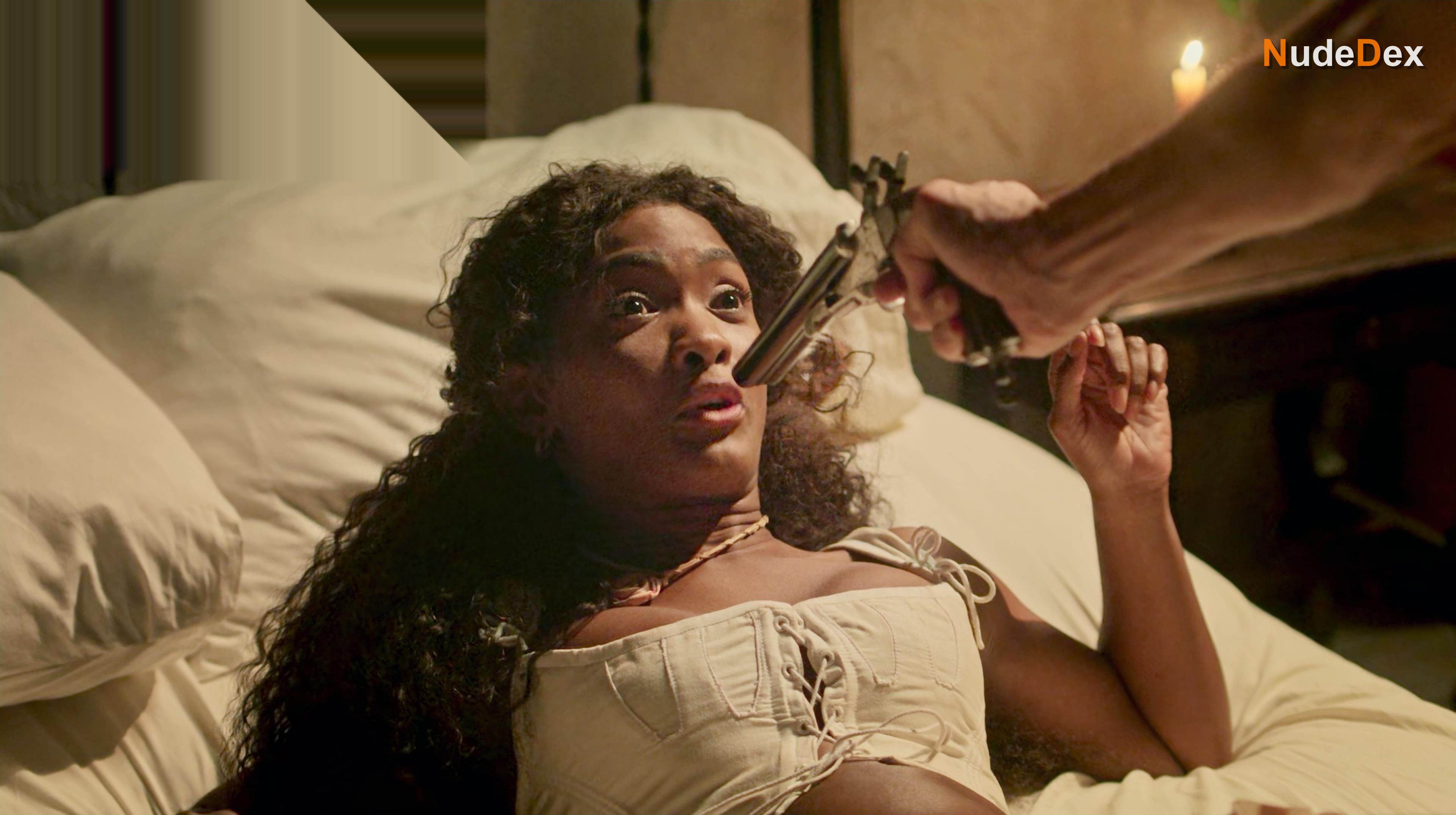 Erika Januza in Madam Beja, photo 23