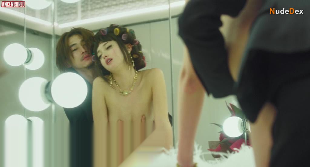 Erika Sawajiri in Helter Skelter, photo 6