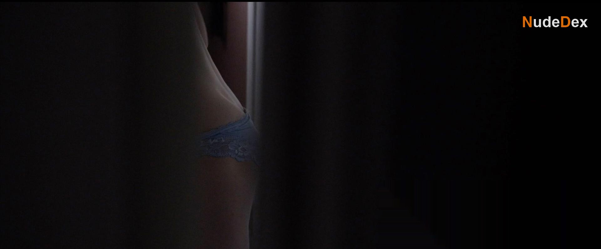 Erin Moriarty in Within, photo 4