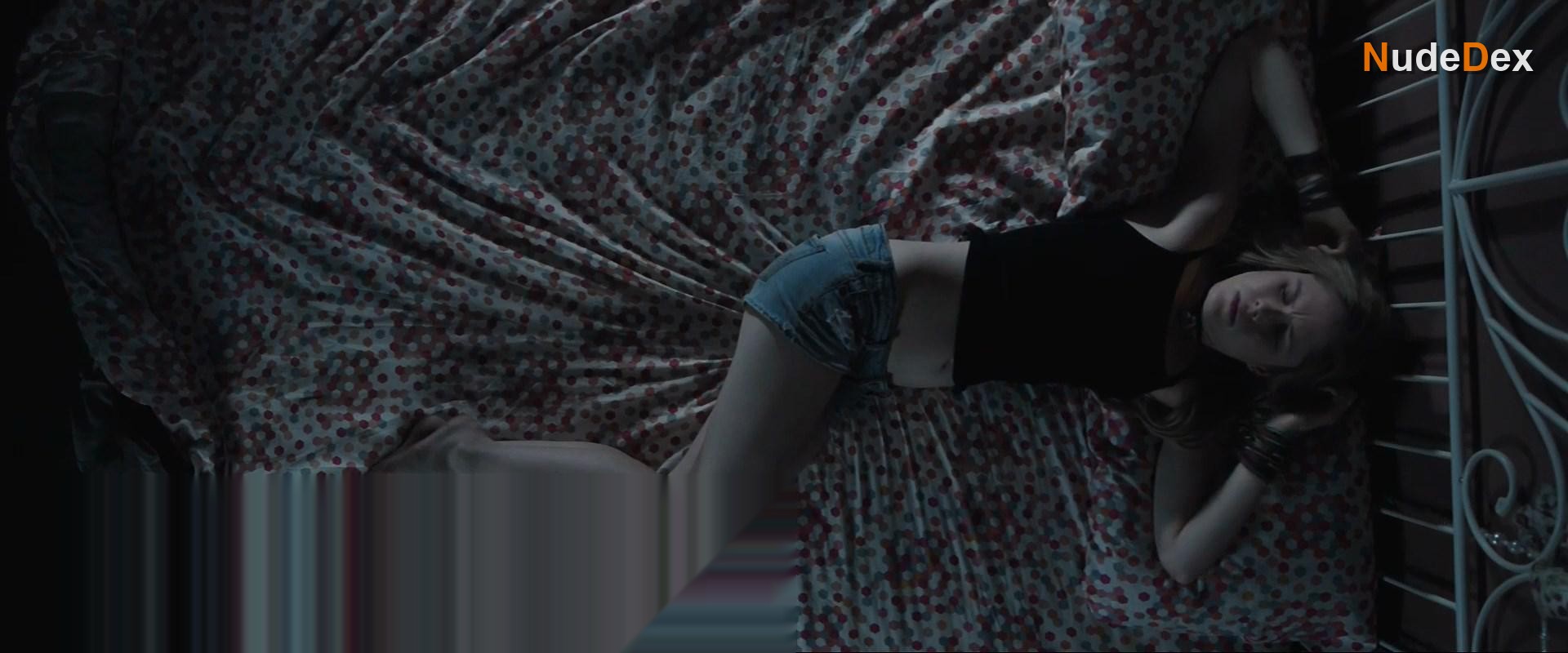 Erin Moriarty in Within, photo 9