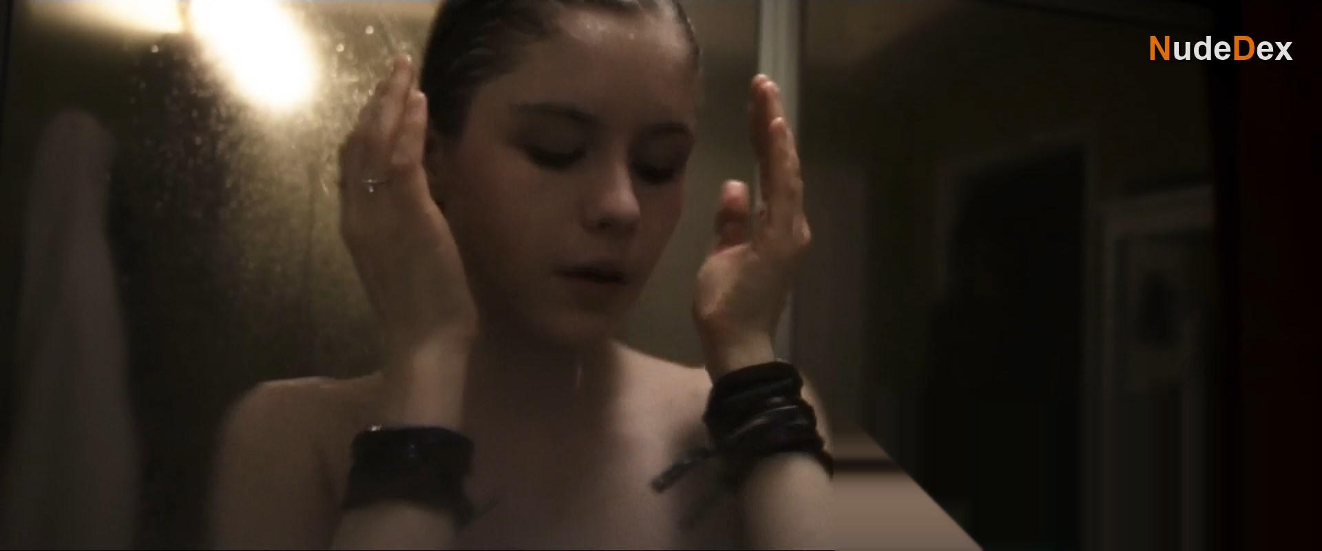 Erin Moriarty in Within, photo 15